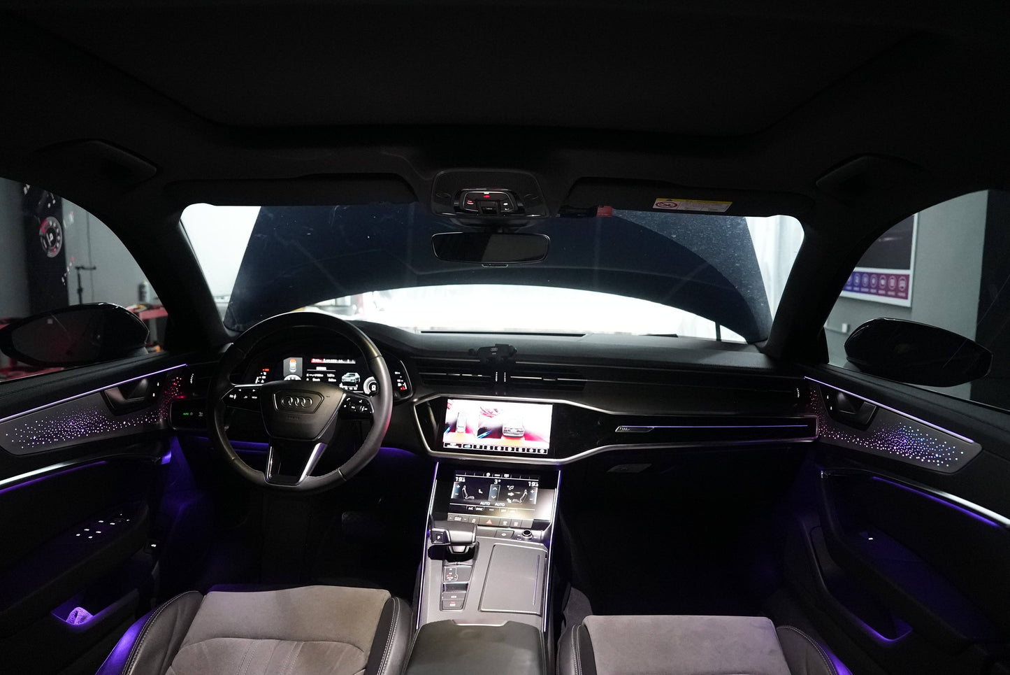 New car with mobile control multiple colors led ambient light with car interior lighting accessories suitable for 19-24 Audi A6L
