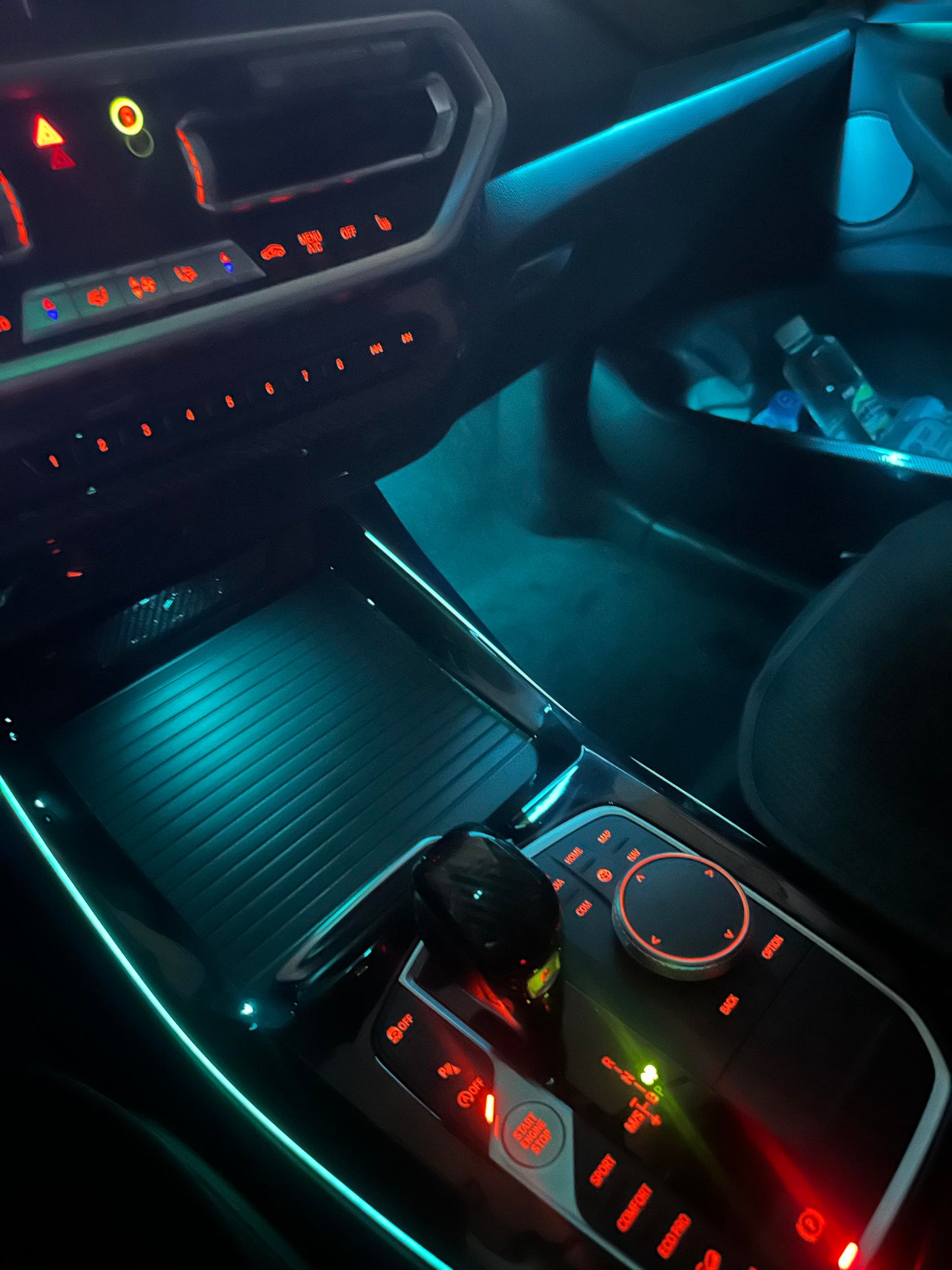 Center Console Saddle Light Decorative Lamp Replacement Saddle Light LED Ambient Lighting Car Lamp for BMW X3 X4 IX3 2022-2023