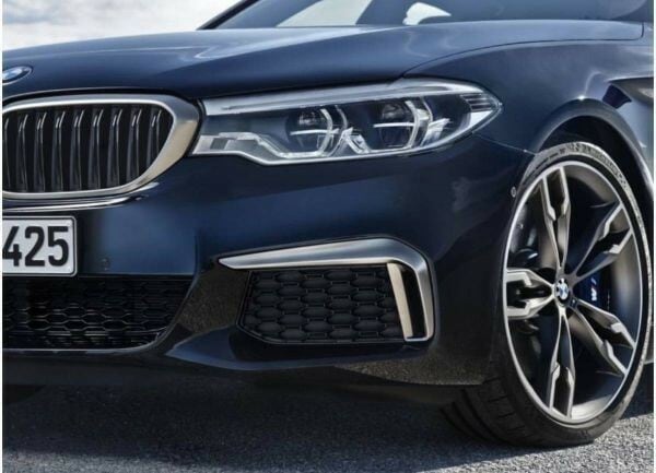 BMW 2018 M550I　 １８インチホイール　４本セット！　　BMW 1 3 4 5シリーズX1 X3 X4 送料無料！！　　1344