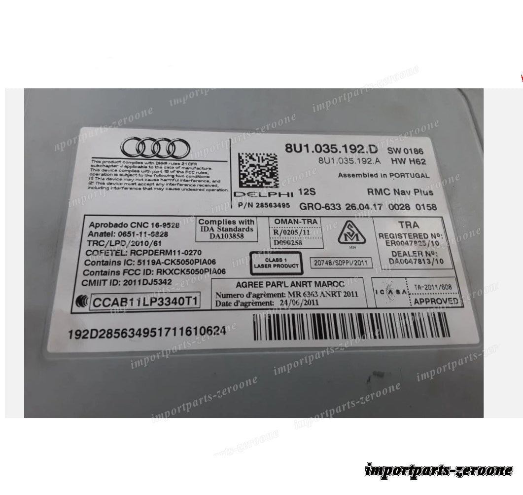 アウディ　Q3  2014- 　MMI　カーラジオシステム　 8U1035192D