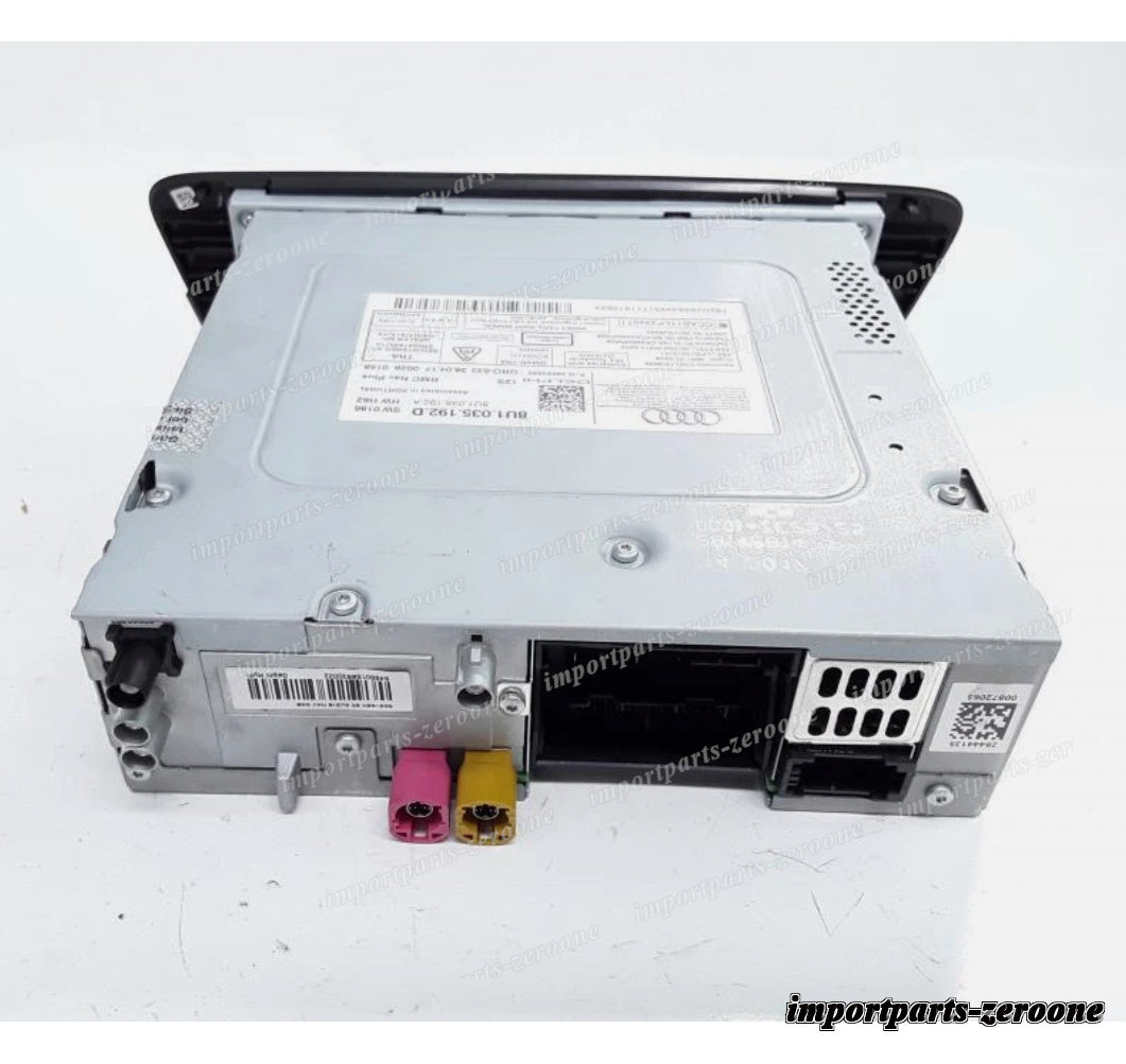 アウディ　Q3  2014- 　MMI　カーラジオシステム　 8U1035192D
