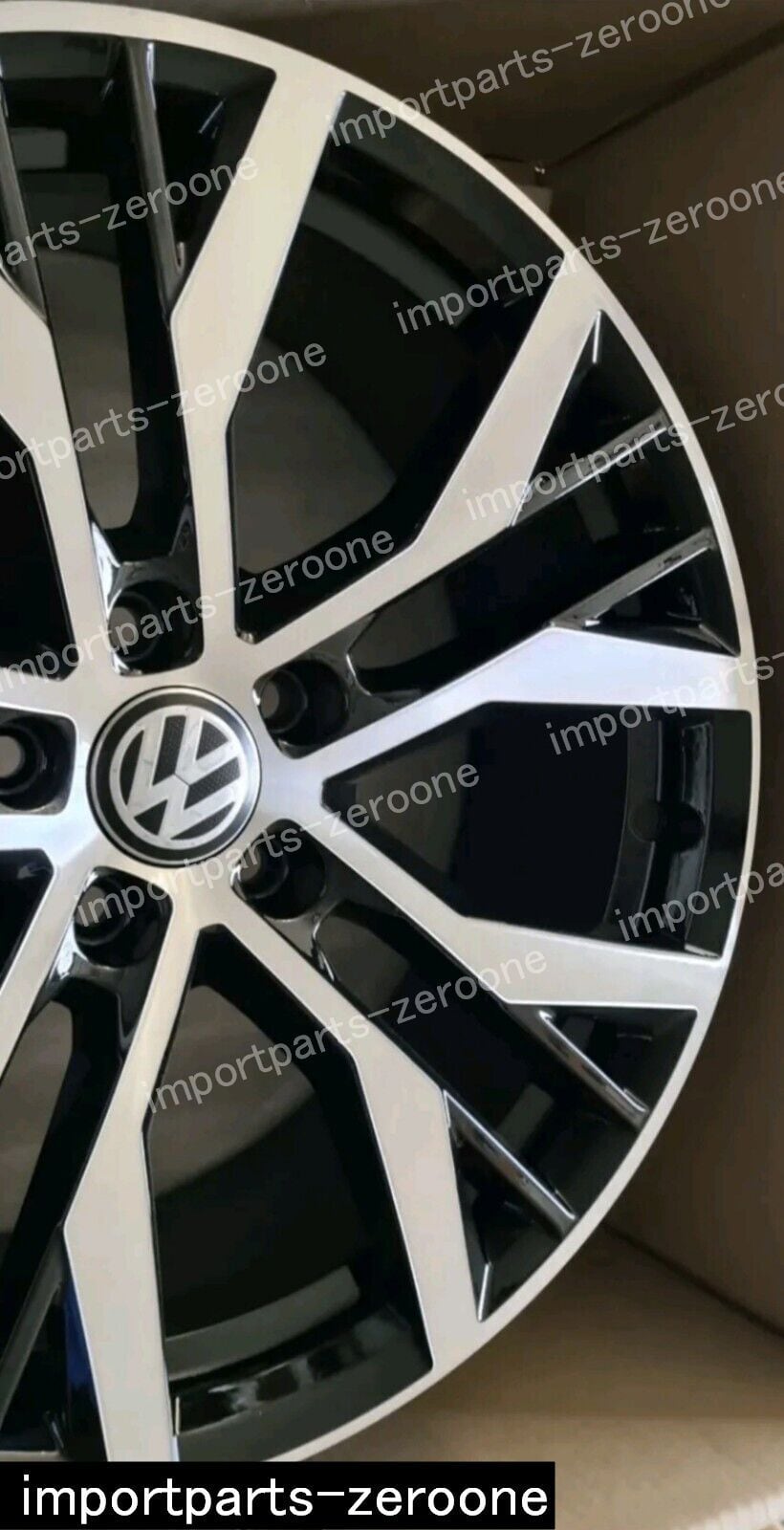 19インチ　純正 VW ゴルフ GTI GDT MK7 サンティアゴ アルミホイール 5G0601025AN  １本- SGA-1030