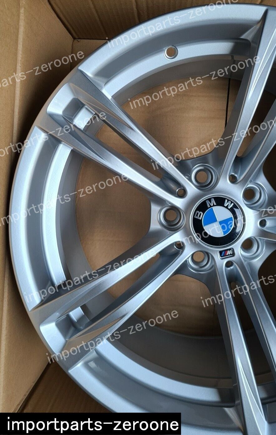 19インチ　 純正 BMW M5 F10 M6 F06 F12 F13 2284253 １本 19X9 IS 25 リア SGA-1082