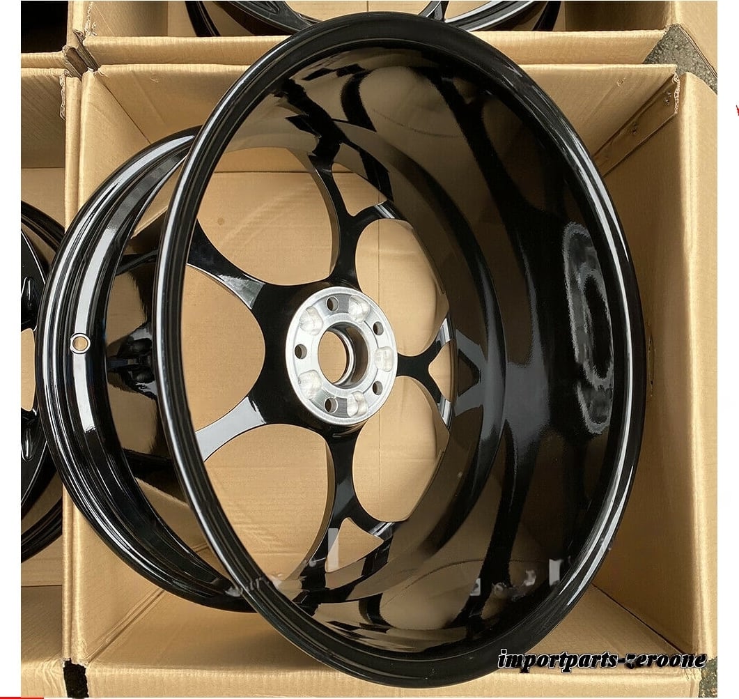 1点限り 20インチ　アルファロメオ ジュリア グロスブラック FULL FORGED ホイールセット 20X8.5 ２本セット -BRN-1036-3-2★