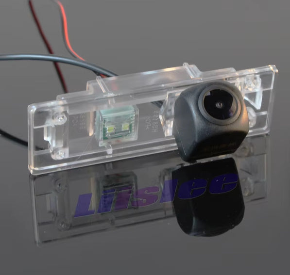 BMW　 E85　Z4　リアバックカメラ