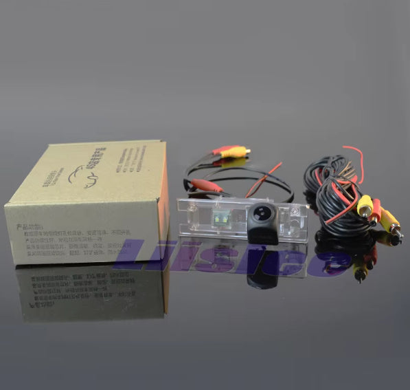 BMW　 E85　Z4　リアバックカメラ