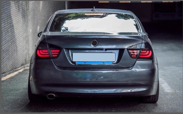 BMW 3シリーズ　E90　2005～2008 LEDテールライト　レッド　OR スモーク　-NI-1018